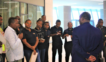 WASHINDI WA UANDISHI WA INSHA WATEMBELEA MRADI WA SGR DAR ES SALAAM – MOROGORO
